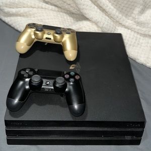 I’m selling a Ps4pro